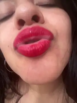 EmilyNoir1 online show from 23, 5, 2026