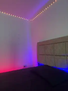 EmilyNoir1 online show from 8, 2, 2026