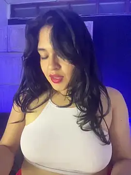 EmilyNoir1 online show from 18, 5, 2026