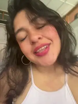 EmilyNoir1 online show from 17, 5, 2026