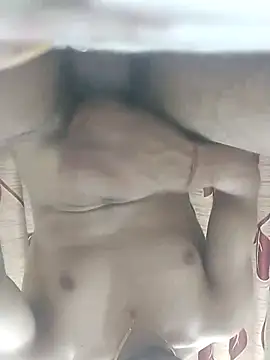 Snapshot of TirsanaTrouble chatting on 4, 10, 2025 TirsanaTrouble online show from 4, 10, 2025