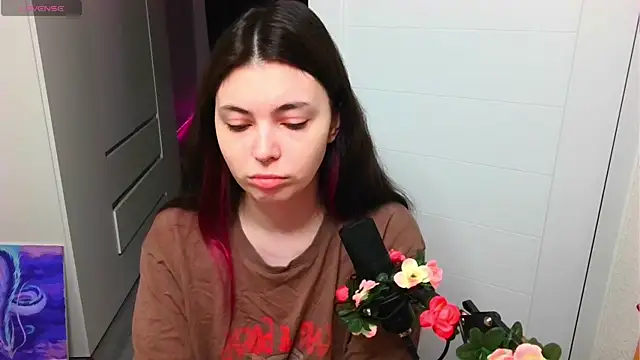 peachyness online show from 26, 3, 2026