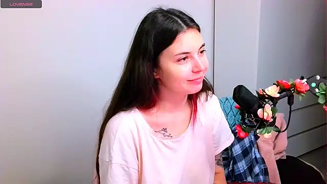 peachyness online show from 26, 11, 2025