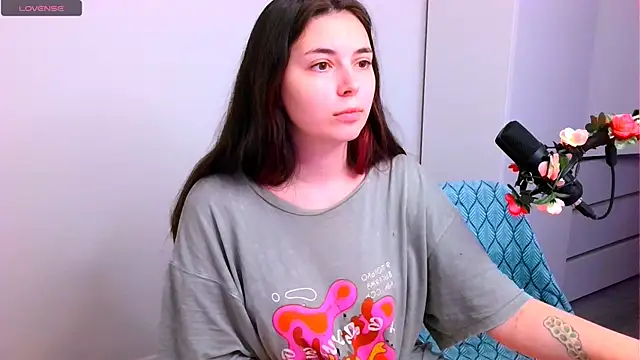 peachyness online show from 30, 11, 2025