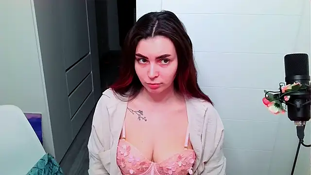 peachyness online show from 6, 2, 2026