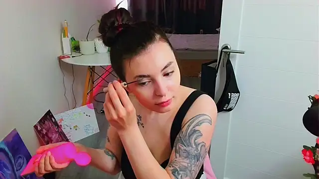 Snapshot of peachyness chatting on 11, 7, 2026 peachyness online show from 11, 7, 2026