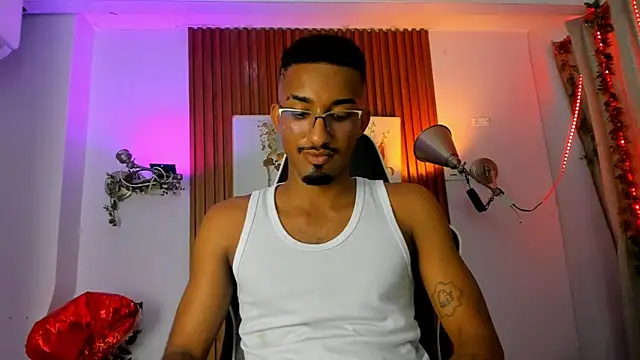 Darwin mayo online show from 22, 9, 2025