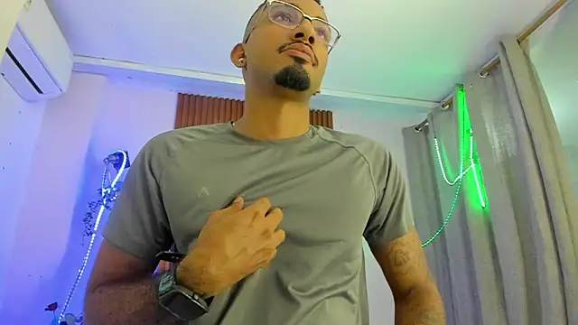 Darwin mayo online show from 11, 5, 2026