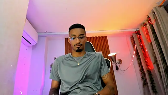 Darwin mayo online show from 24, 10, 2025