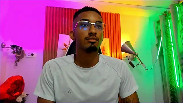 Darwin mayo online show from 16, 9, 2025