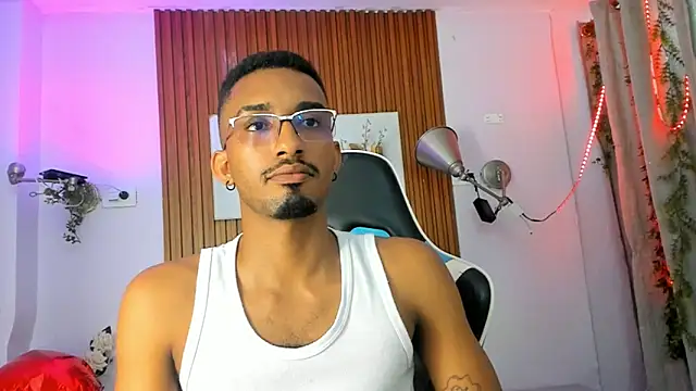 Darwin mayo online show from 18, 9, 2025