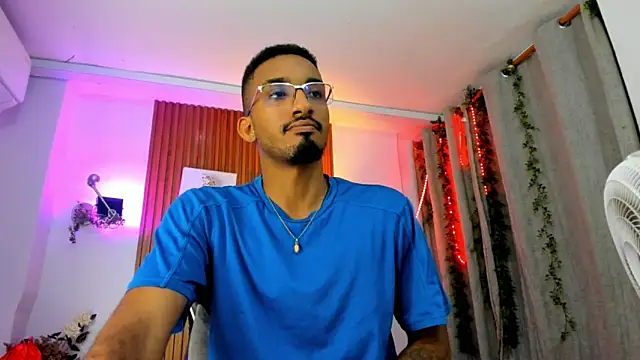 Darwin mayo online show from 18, 10, 2025