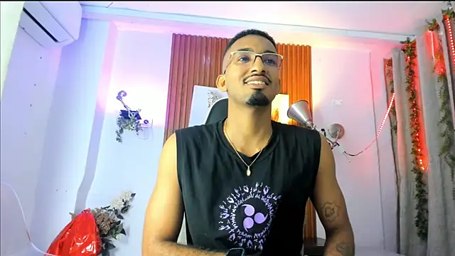 Darwin mayo online show from 13, 10, 2025