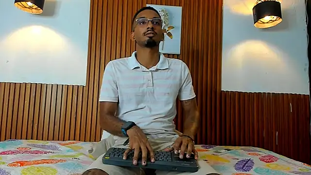 Darwin mayo online show from 14, 1, 2026