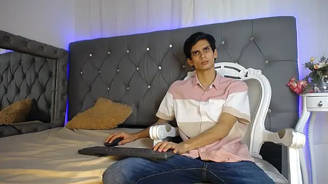 Sebalexis7 online show from 21, 10, 2025