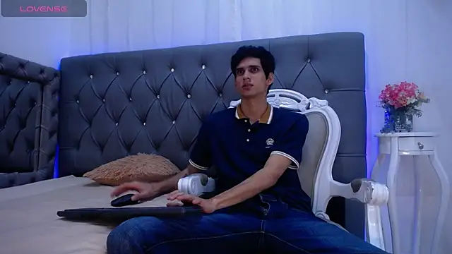 Sebalexis7 online show from 28, 10, 2025