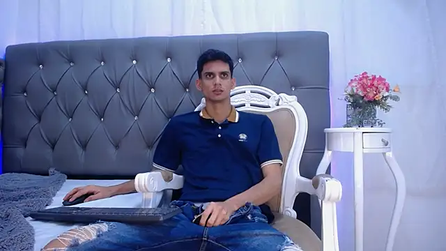 Sebalexis7 online show from 8, 11, 2025