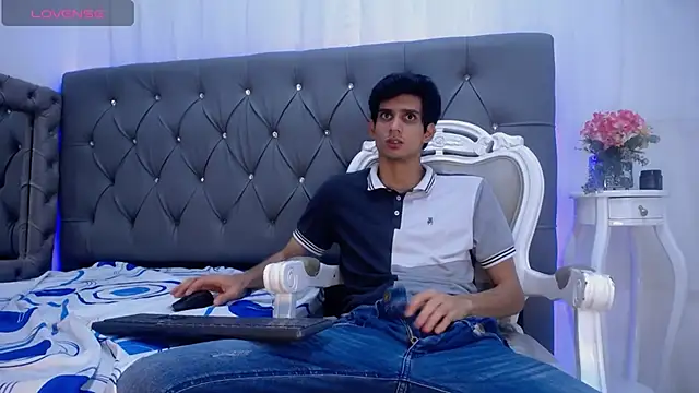 Sebalexis7 online show from 26, 10, 2025