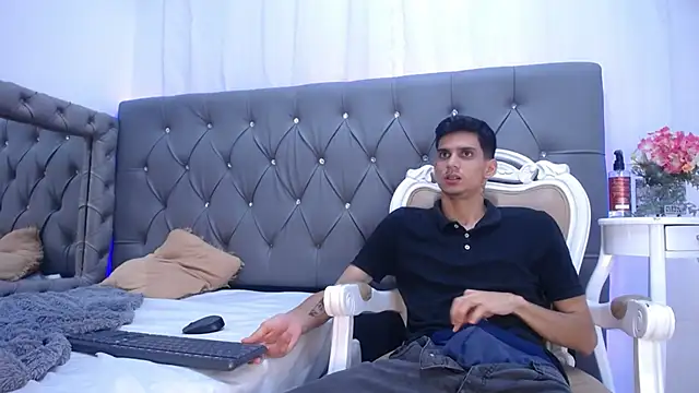 Sebalexis7 online show from 11, 11, 2025