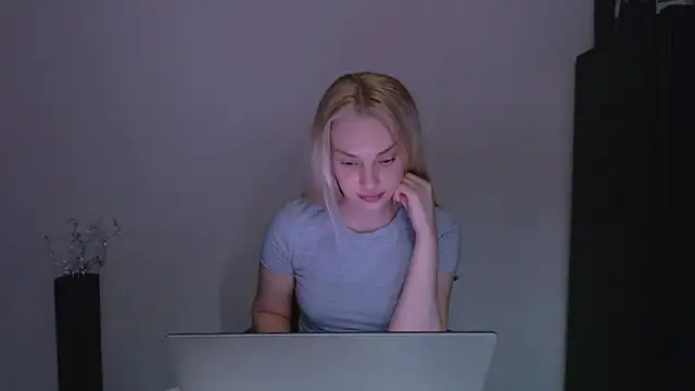 Lia noo regrets online show from 3, 4, 2026