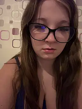 SweetTeenGirl online show from 11, 11, 2025