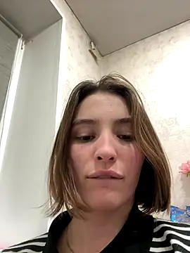 ZariaFlame online show from 1, 10, 2025