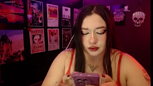 Snapshot of Ravendark_ chatting on 26, 5, 2026 Ravendark online show from 26, 5, 2026