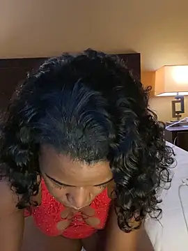 StaciDiamond online show from 9, 10, 2025