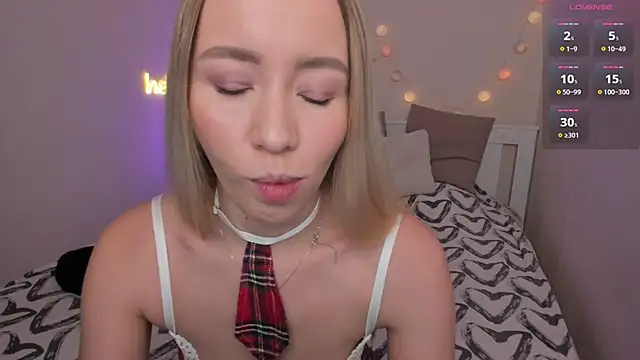 DanaCandy online show from 22, 3, 2025