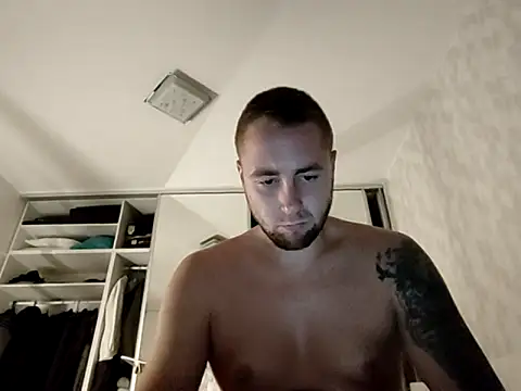 Vladyslav30 online show from 28, 10, 2025