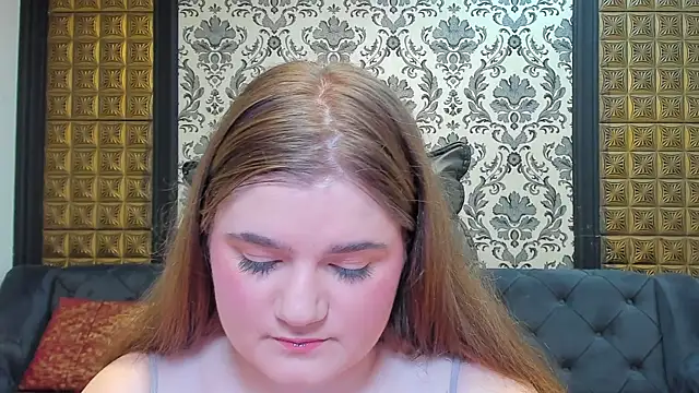 LissaBigTitts online show from 19, 12, 2025