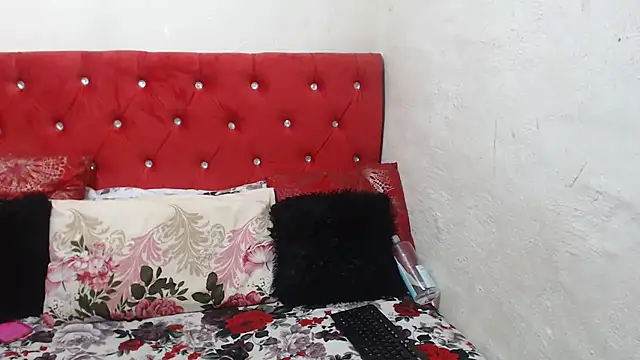 GoldSnowXxX online show from 15, 11, 2025