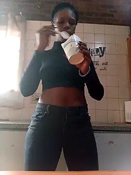 GoldSnowXxX online show from 11, 10, 2025