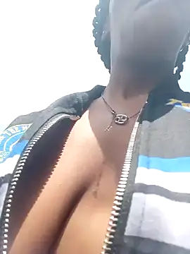 GoldSnowXxX online show from 30, 9, 2025