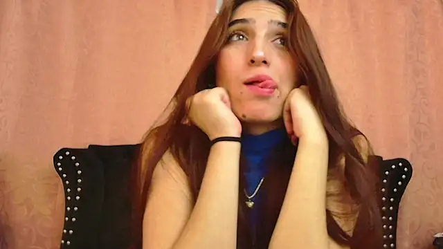 Tatiana Jaramillo online show from 4, 10, 2025