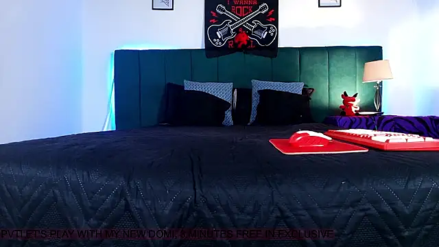 Alisse Moore online show from 16, 1, 2026