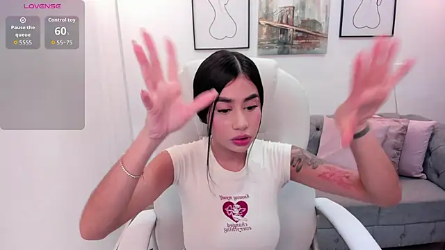 miranda crawfor online show from 7, 4, 2026