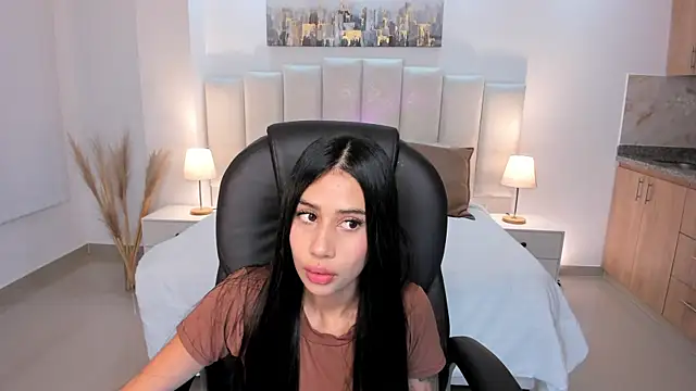 miranda crawfor online show from 24, 10, 2025