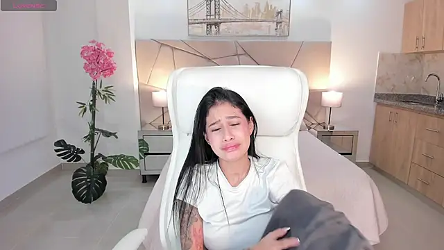 miranda crawfor online show from 25, 10, 2025