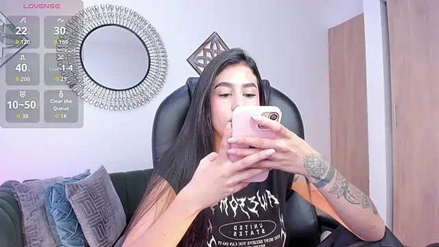 Snapshot of miranda_crawfor chatting on 14, 6, 2026 miranda crawfor online show from 14, 6, 2026