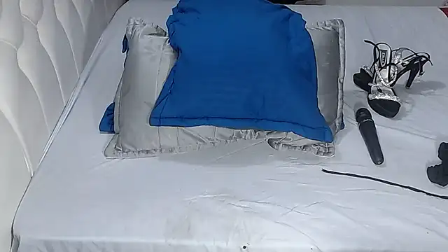 SamiBoobsxx online show from 5, 7, 2026