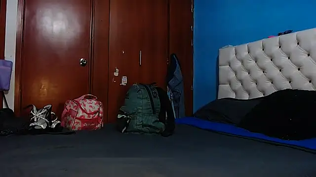 SamiBoobsxx online show from 28, 3, 2026