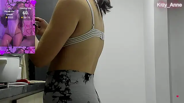 Kitty Anne online show from 21, 10, 2025