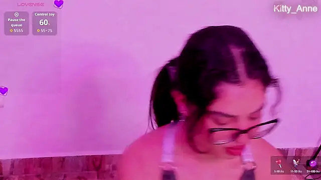 Kitty Anne online show from 14, 10, 2025