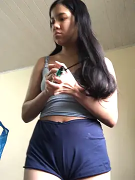 ashleyy20 online show from 20, 10, 2025