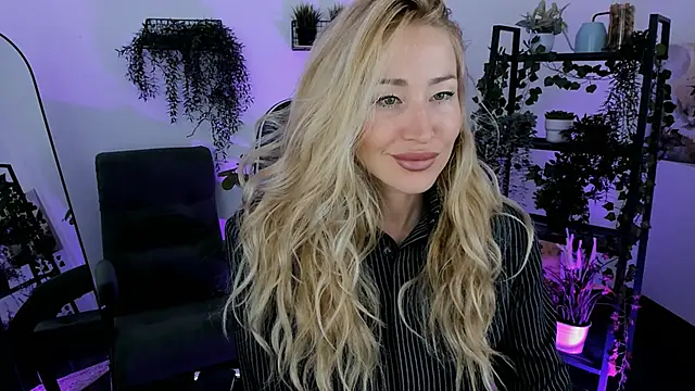 AstraMonroe online show from 10, 4, 2026
