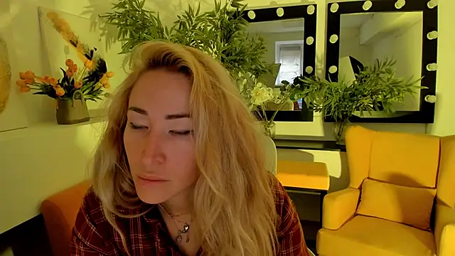 AstraMonroe online show from 1, 10, 2025