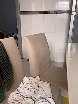 Mirella Oliveira online show from 22, 10, 2025