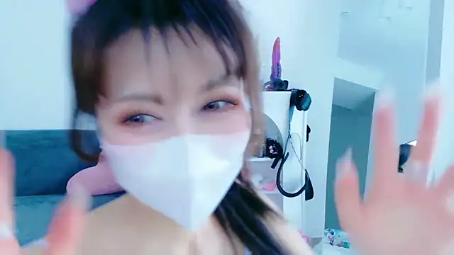 -Nyanko-chan- online show from 1, 6, 2026