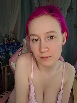 Fuzzy Unicorn online show from 15, 4, 2026